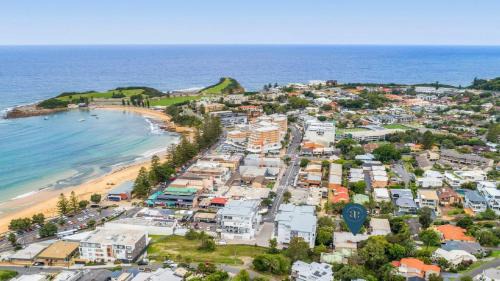 Terrigal Casa | Terrigal Bay #19 Pool , Short Walk To Beach Accom Holidays