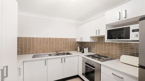 Terrigal Casa | Terrigal Bay #19 Pool , Short Walk To Beach Accom Holidays