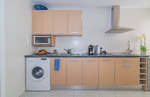 Almuñécar Apartamento | ¡Playa de Tesorillo en Velilla para los amantes del mar en la Costa Tropical!