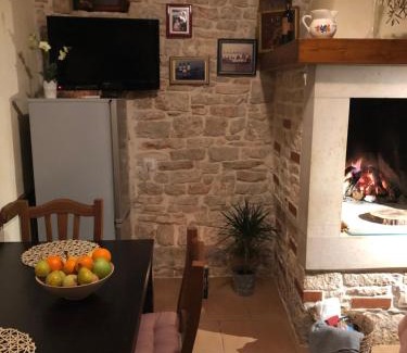 Salambati Apartamento | Teta Jana