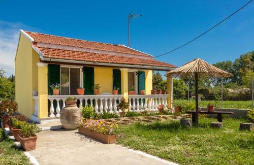 Melikia Casa | Teta's Holiday Home
