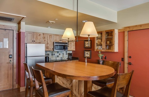 Victor Hotel | Teton Springs Lodge & Spa is a all-season luxury resort on the 'quiet side of the Tetons'