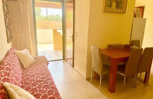 Agios Matthaios Apartamento | TETRAKTYS ESTATE beachside ΥΔΩΡ with garden