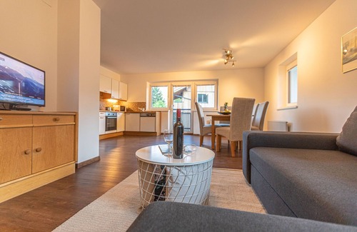Schuttdorf Apartamento | Tevini Alpine Apartments by we rent