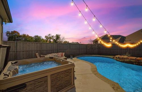 Rowlett Casa | Texan Sunny Oasis 5 BED Private Pool Hot tub