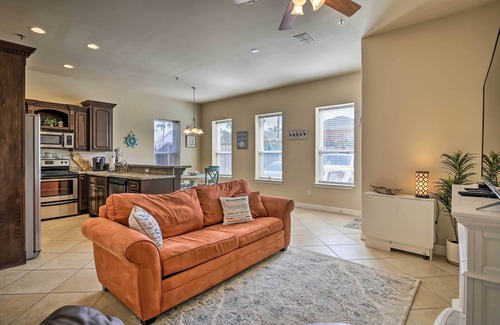 South Padre Island Apartamento | Texas Condo w/ Outdoor Pools - Walk to Beach!
