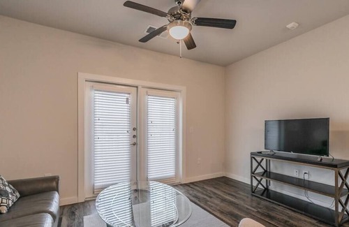Elmo Apartamento | Texas Corporate Housing Professional Apartment