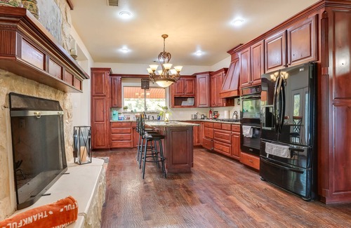 Westminster Cabaña | Texas Country Cottage on 15 Acres!