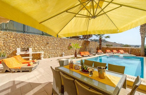 Ghasri Casa | Tfiefa Holiday Home