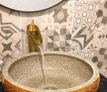 Van Ho Hotel | Thênh Thang Home & Cafe