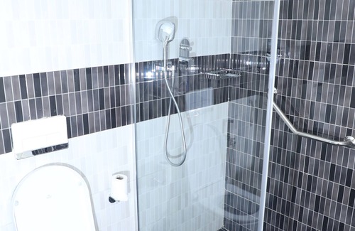 Bole Hotel | TH BonRoyal Hotel