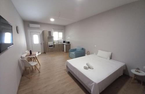 Paralia Vergas Casa | THALASSA ALMYROS APARTMENTS