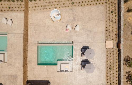 Naxos Villa | Thalelion 3 bedroom Villas with private pool and Jacuzzi