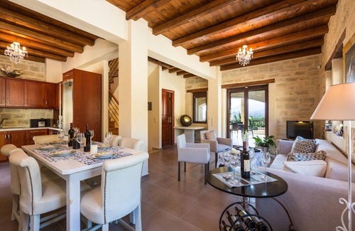 Lefkogeia Villa | Villa Thalia! Piscina privada, increíbles vistas al mar, a poca distancia de las tiendas.