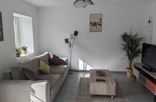 Huismes Apartamento | Thalie, 3-star tourist accommodation, located in the heart of the Loire Valley châteaux and Chinon vineyards