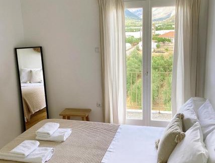 Leonidio Apartamento | Thassa Beach Apartment No6 (with mountain view)