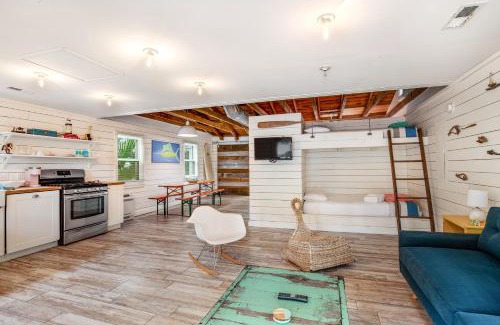 Folly Beach Casa | That Place Cottage A