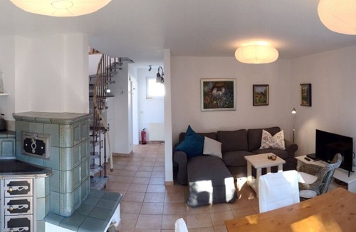 Vitte Casa | Two bedroom semi-detached thatched cottage