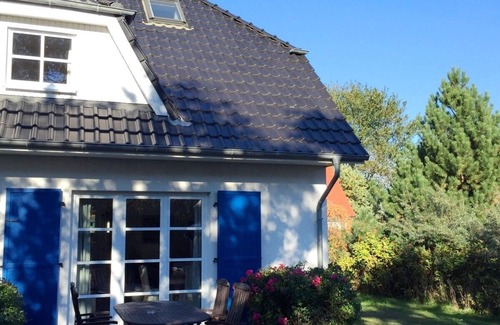 Vitte Casa | Two bedroom semi-detached thatched cottage