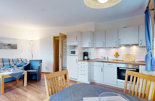 Lancken-Granitz Cabaña | Casa de campo con techo de paja Möwe 01, apartamento de 2 habitaciones, Lancken Granitz - Möwe 01