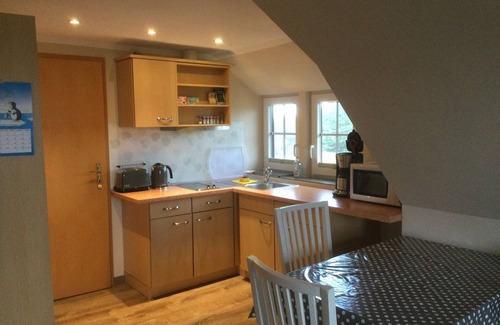 Vitte Apartamento | Thatched roof, lake view, central quiet location, 2 min. to the beach