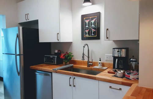 Morganton Condominio | The 007 Flat - Posh Downtown Condo in Bloody Brilliant Location