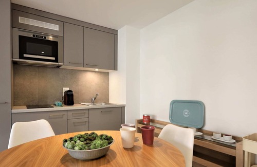 Paudex Apartamento | The 109 - Stunning new studios by the lake, close to city center of Lausanne