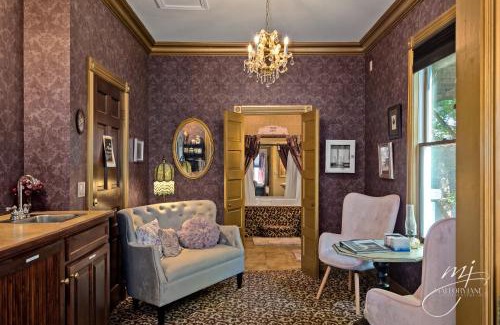 Eureka Springs Historic District Cama Y Desayuno | The 1883 Peabody House Bed & Breakfast