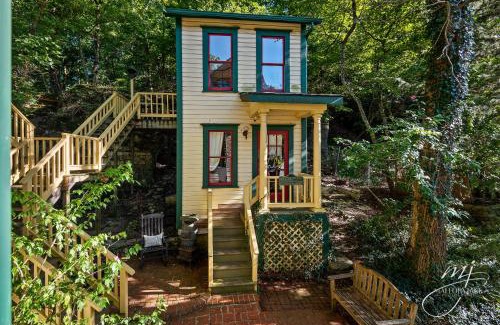 Eureka Springs Historic District Cama Y Desayuno | The 1883 Peabody House Bed & Breakfast