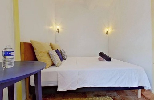 Luc-sur-Orbieu Cama Y Desayuno | THE 2 FUNNY BIRDS