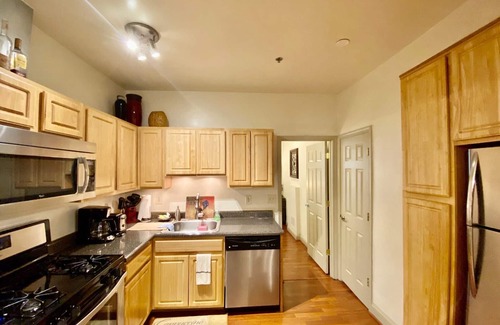Downtown Baltimore Apartamento | La casa Clifford de 3 dormitorios en el histórico Mount Vernon