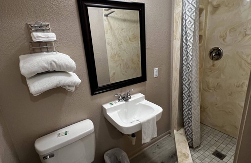 Crystal Beach Hotel | The 409 Bolivar Beach Hotel