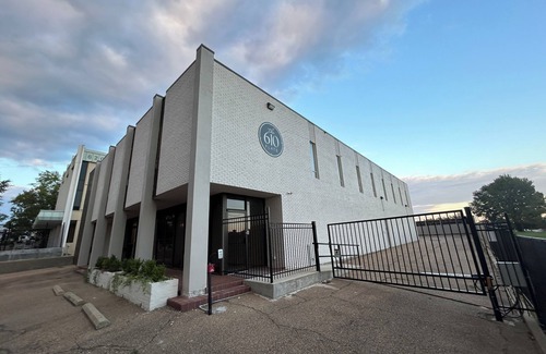 Downtown Jackson Apartamento | The 610 Flats: Vueve 'n Vogue #27
