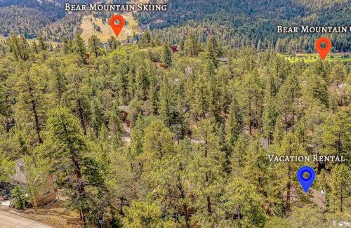 Upper Moonridge Casa | The 717 - Upper Moonridge - VERY Close to Resorts!