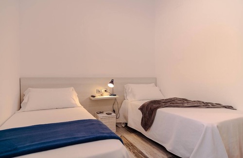 Tarifa Casa | The 8 Rooms House