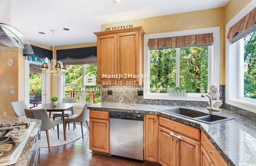 Northwest Portland Casa | The Abbey on Birkendene #41532