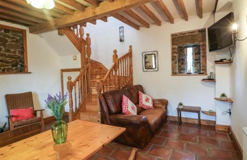 Moone Casa | The Abraham