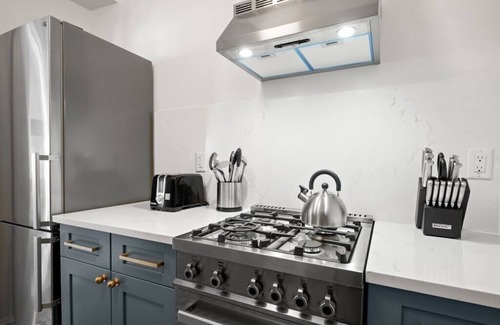 Hyde Park Apartamento | The Adaline #1 - Luxury Hyde Park Apt Near Bayshore