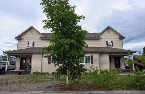 Fairbanks Apartamento | The Adamina - Seward Suite