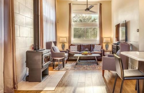 Miller Beach Casa | The Addition at Villa Santorini