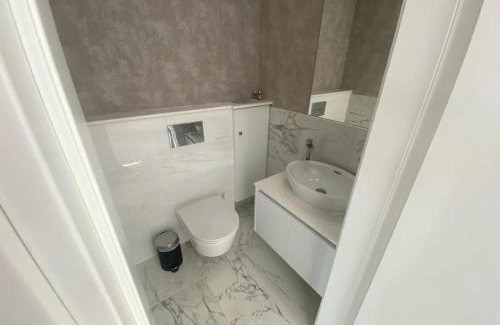 Agios Tychon Apartamento | The Address -Beachfront 2 Bedroom Residence