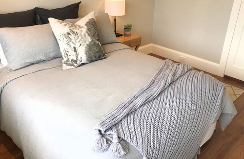 Goolwa Casa | The Admiral Riverside - Waterfront Accommodation in Goolwa Township