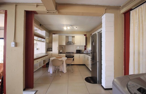Maseru Casa | The Advocate Suites