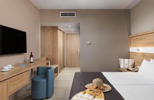 Kos Town Hotel | The Aeolos Beach Hotel