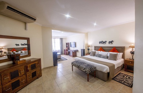 Arusha Hotel | The African Tulip Hotel