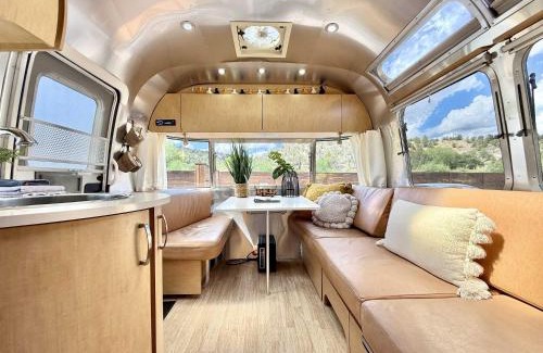 Orderville Otro | The Airstream 2 at East Zion in The Fields