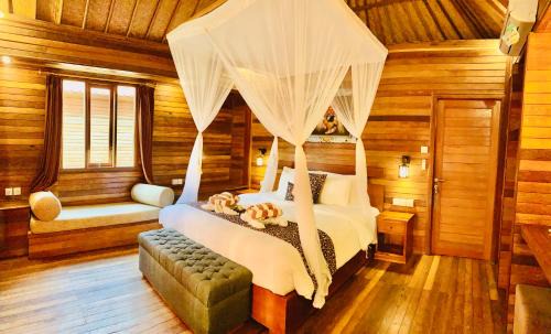 Mushroom Bay Complejo | The Akah Cottage