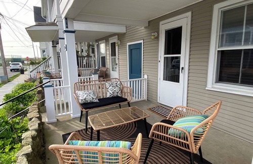 Bradley Beach Casa | THE ALBERT- 6 Mins Walk to Beach & Main Ave, 6 Beach Passes, Pet Friendly