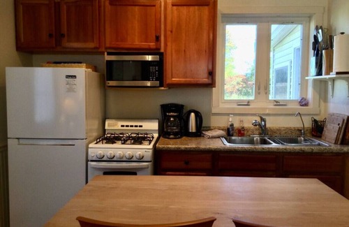 Alburg Casa | The Alburgh Schoolhouse