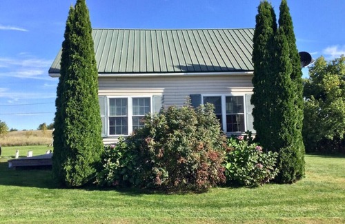 Alburg Casa | The Alburgh Schoolhouse